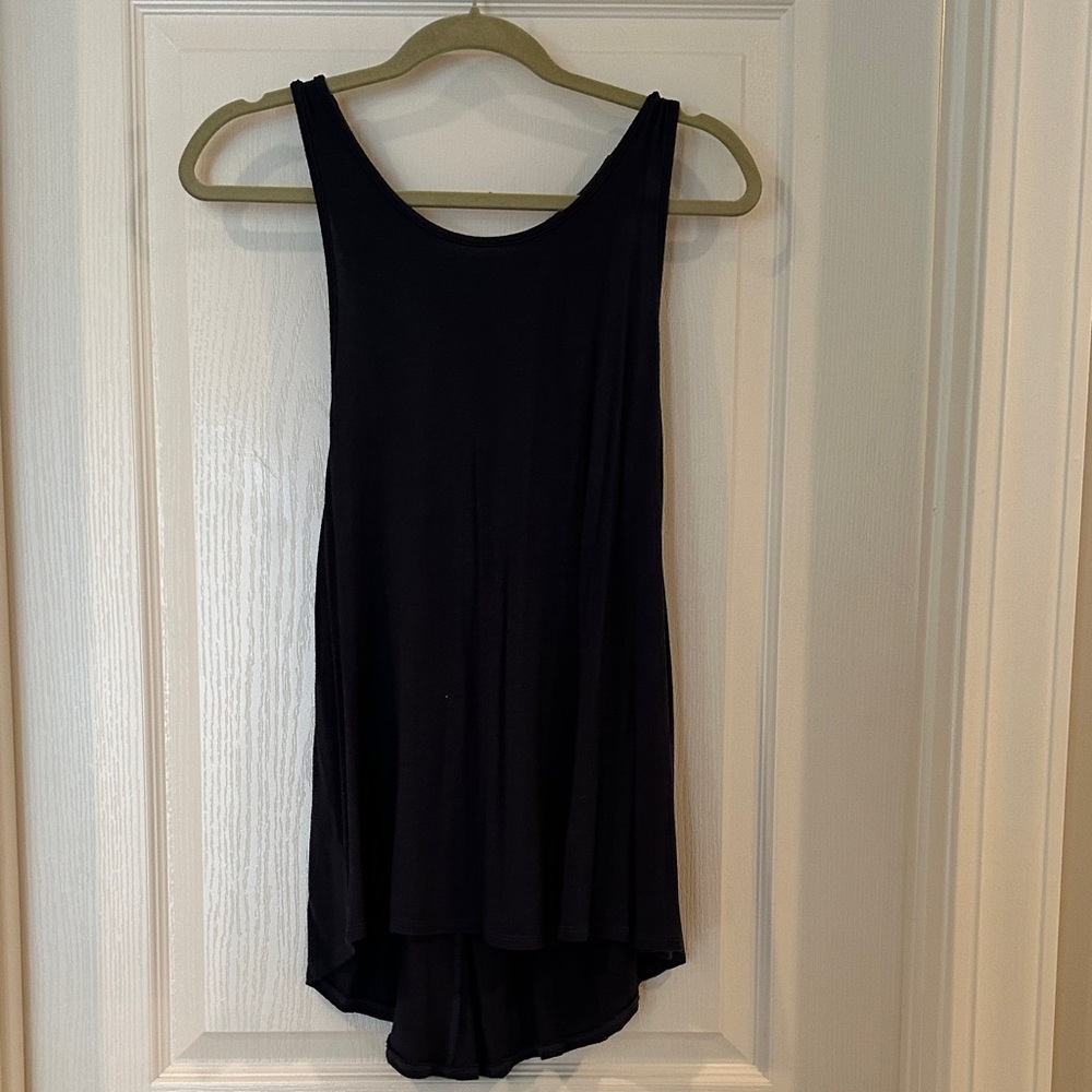 Black Sleeveless Tank Top